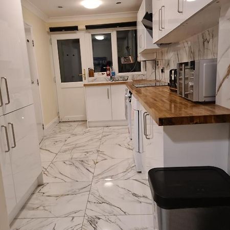Umbrella Properties London Excel Luaran gambar