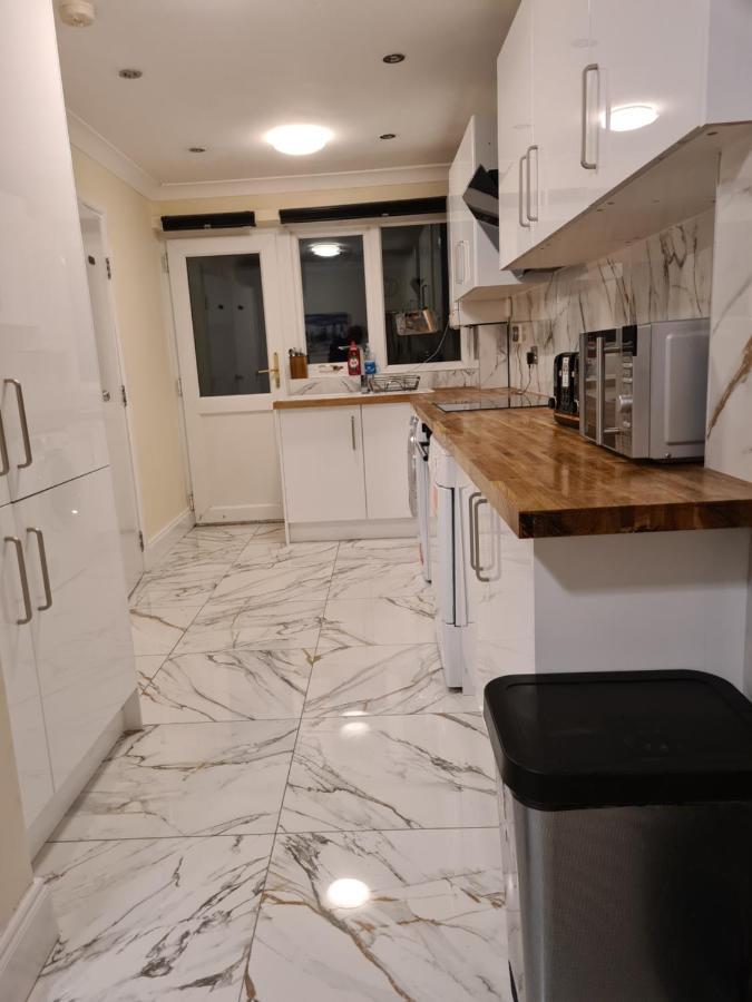 Umbrella Properties London Excel Luaran gambar