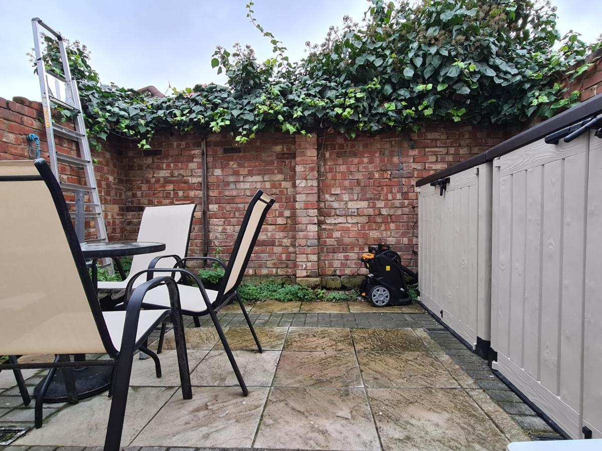 Umbrella Properties London Excel Luaran gambar